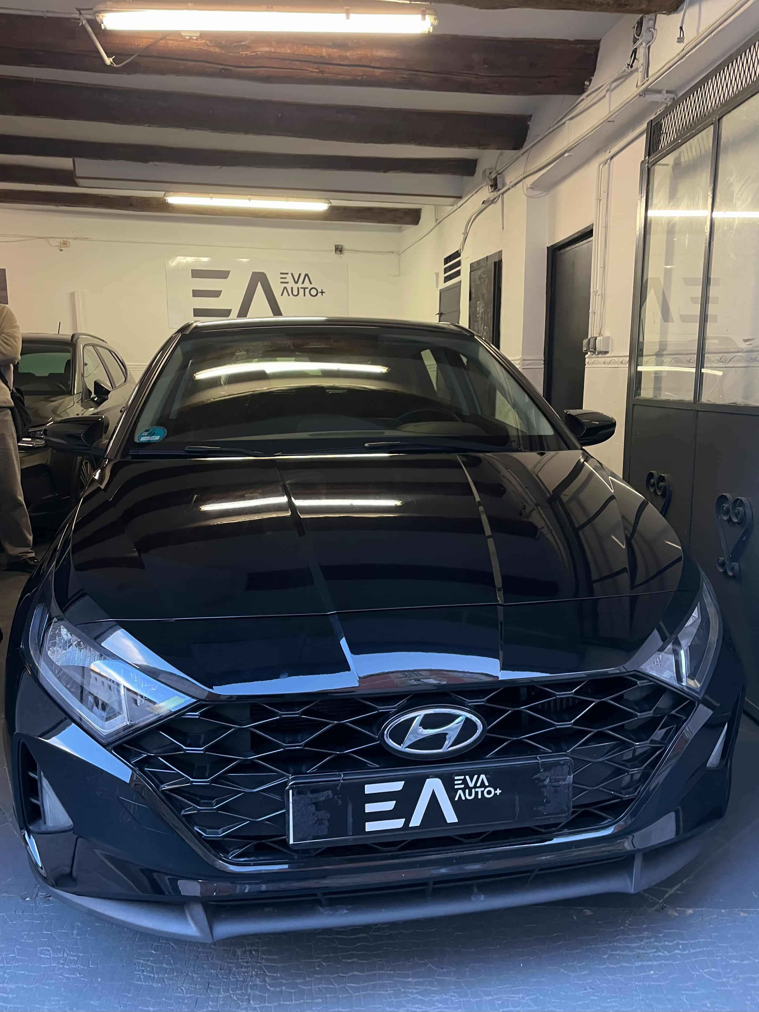 HYUNDAI i20 — photo 1