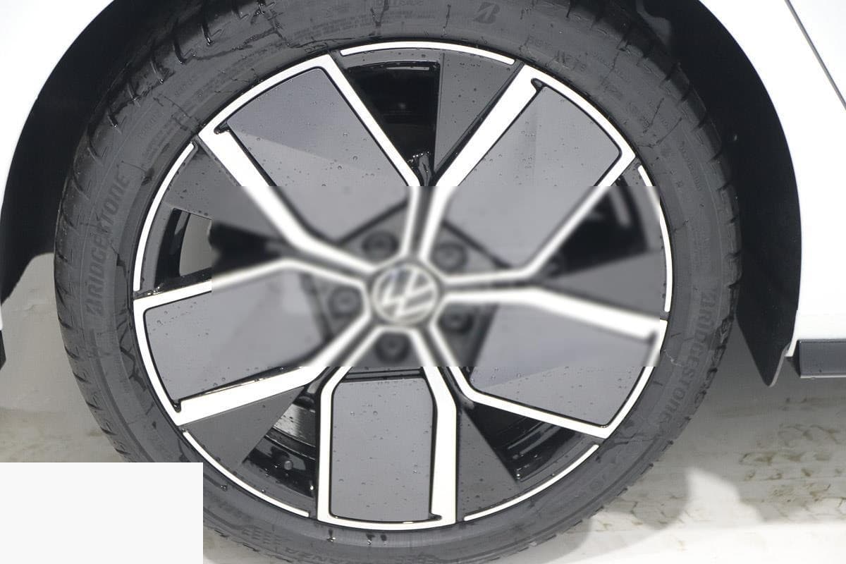 Volkswagen Golf 2.0 TDI 150 DSG R-LINE 10 KM!! 5