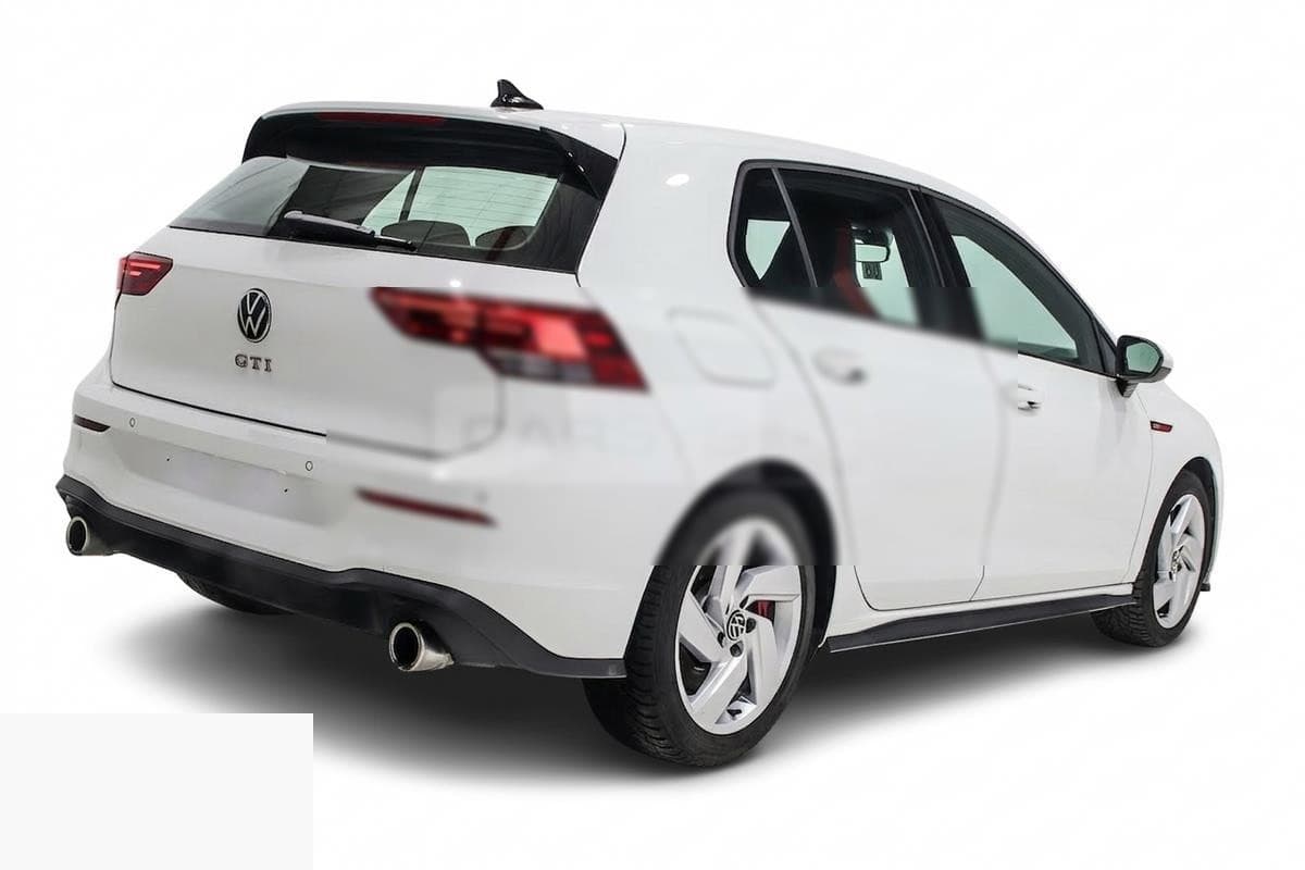 Volkswagen Golf GTI 2.0 TSI DSG 3