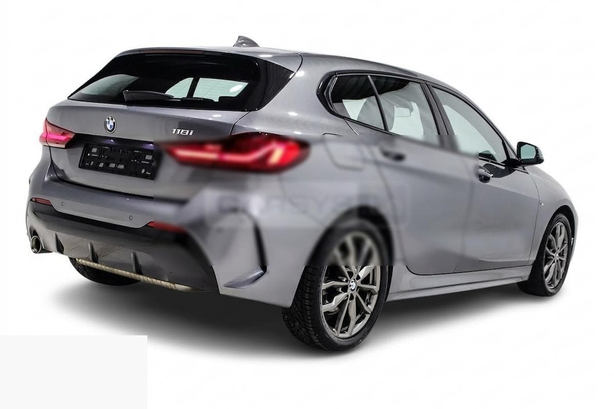 BMW 118 iA PACK M 3