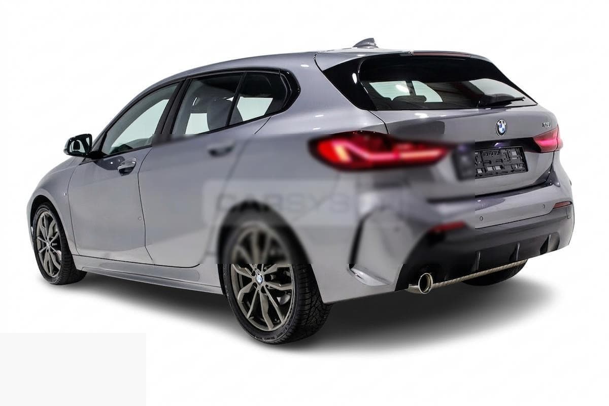 BMW 118 iA PACK M 4