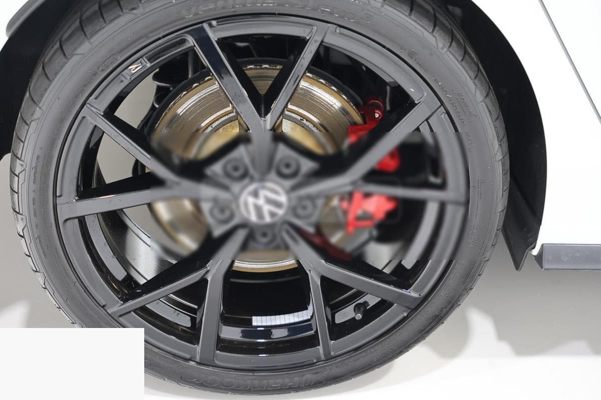 Volkswagen Golf GTI 2.0 TSI DSG 6