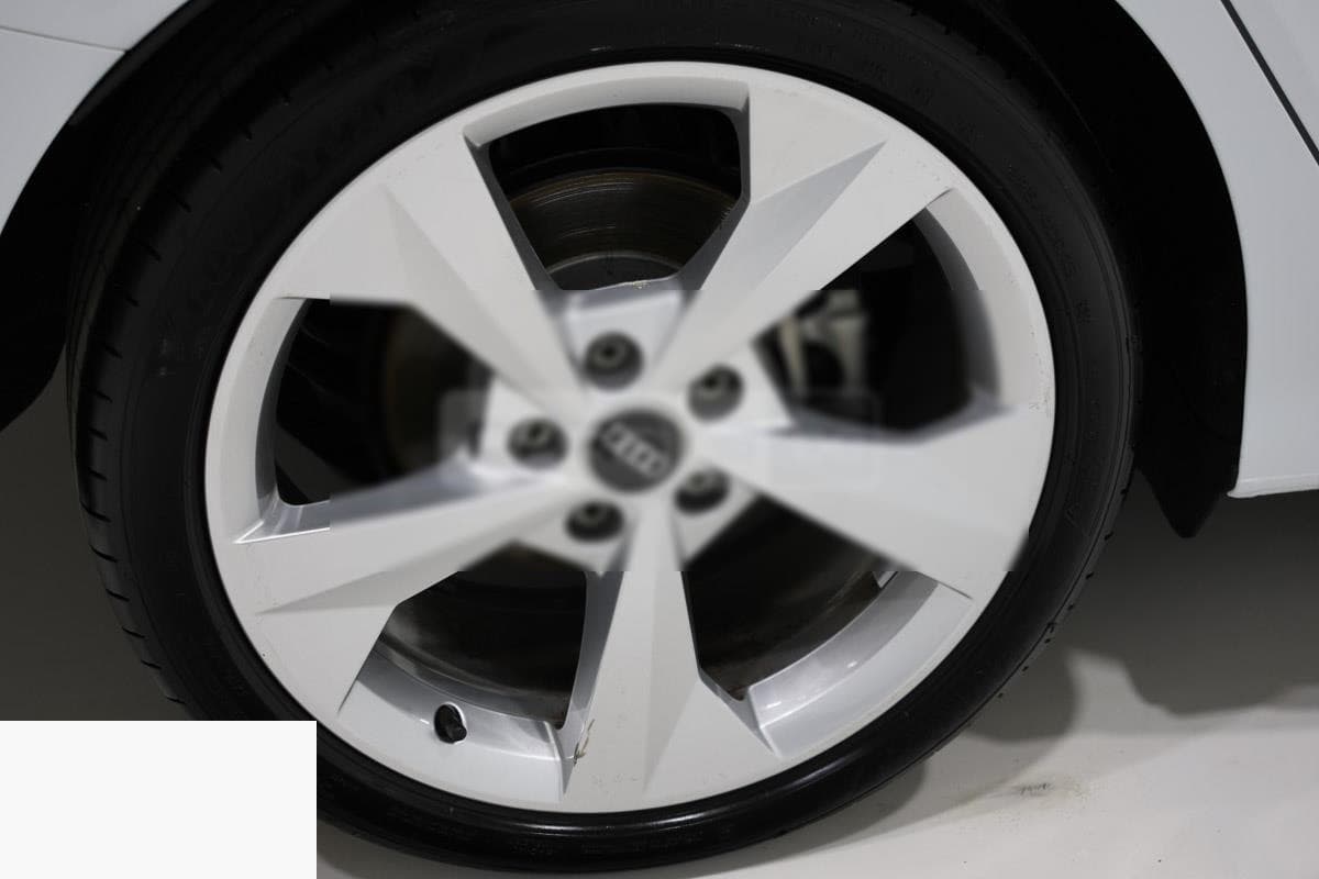 Audi A3 SPORTBACK 35 TFSI S-TRONIC S-LINE 5