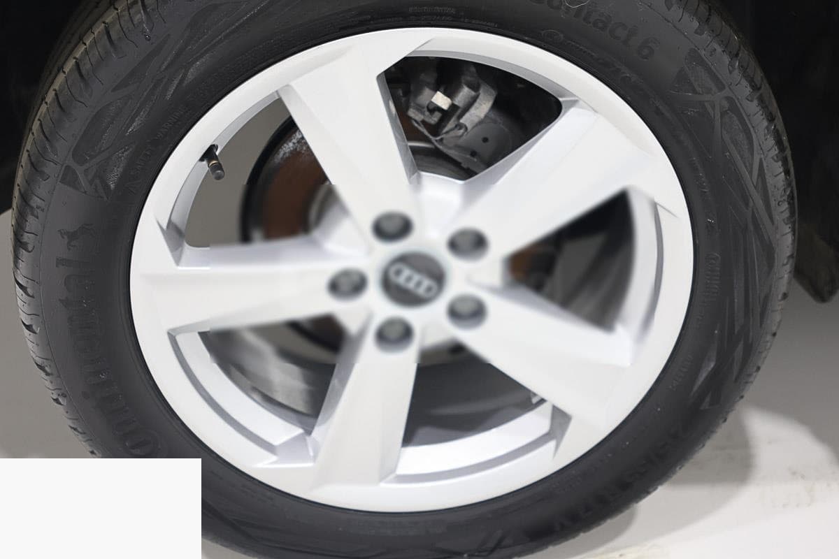 Audi Q2 35 TFSI 150 S-TRONIC S-LINE 6